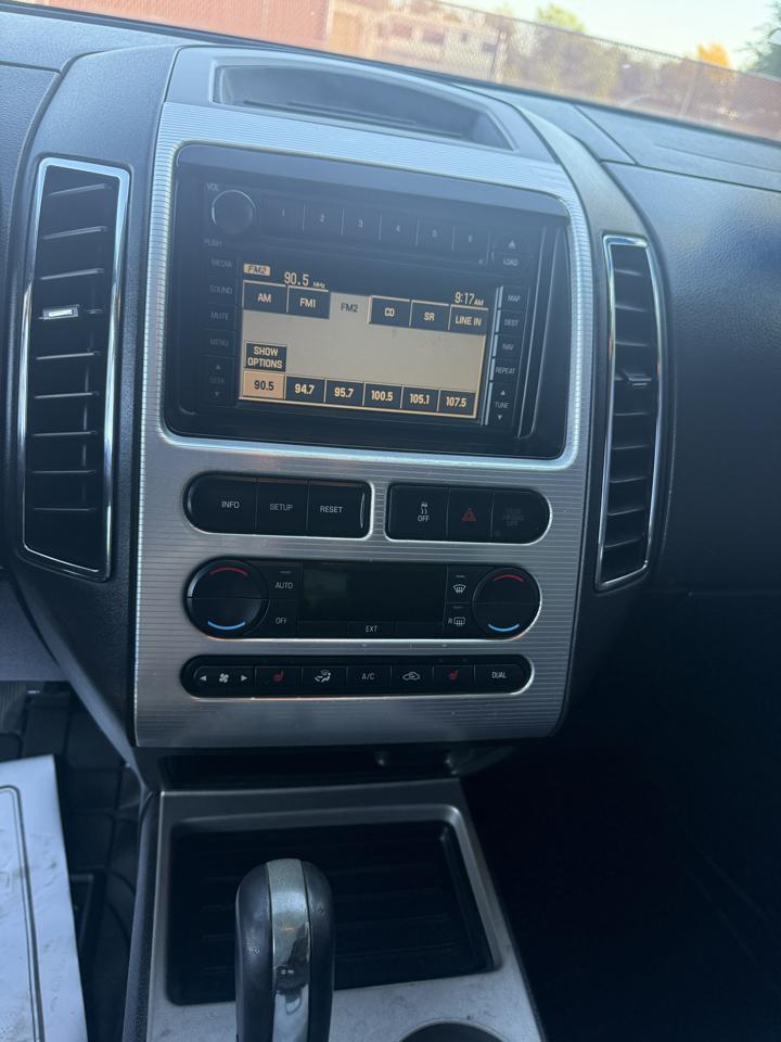 Ford Edge photo 25