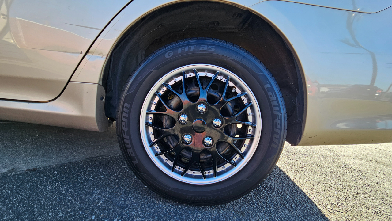 Toyota Corolla L 5-Speed MT 2013 Toyota Corolla L 5-Speed MT 2013