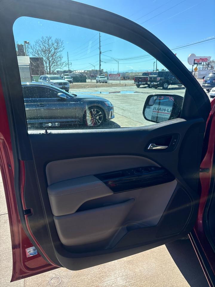 GMC Canyon SLT Crew Cab 4WD Short Box 2016