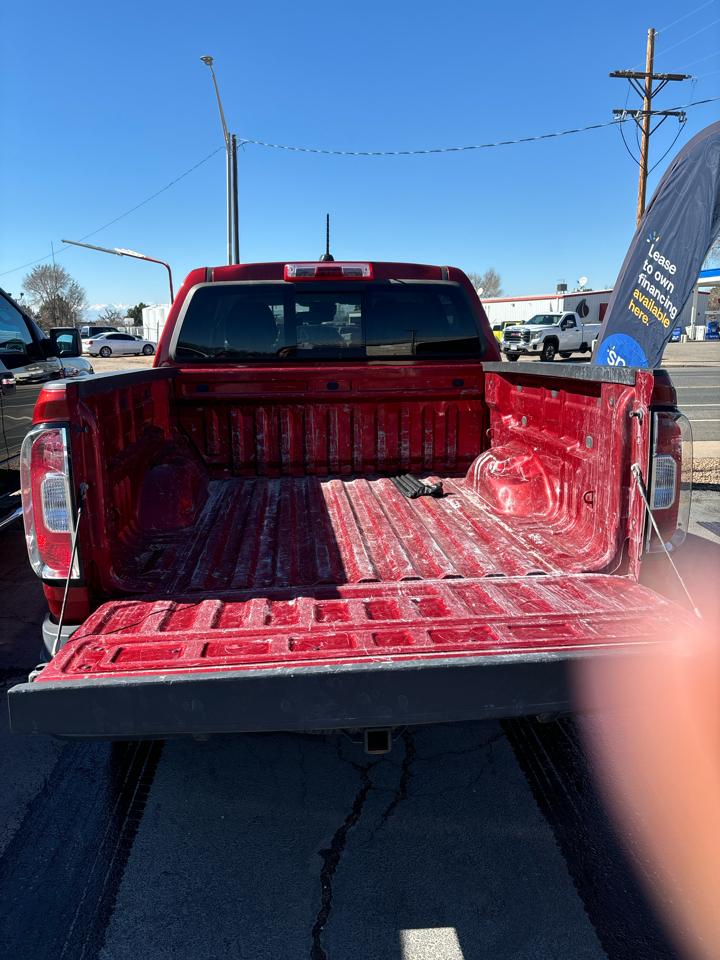 GMC Canyon SLT Crew Cab 4WD Short Box 2016