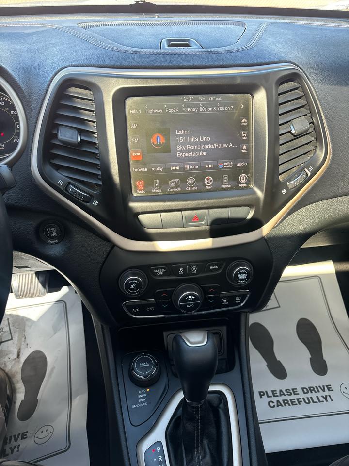 Jeep Cherokee Limited 4WD 2015