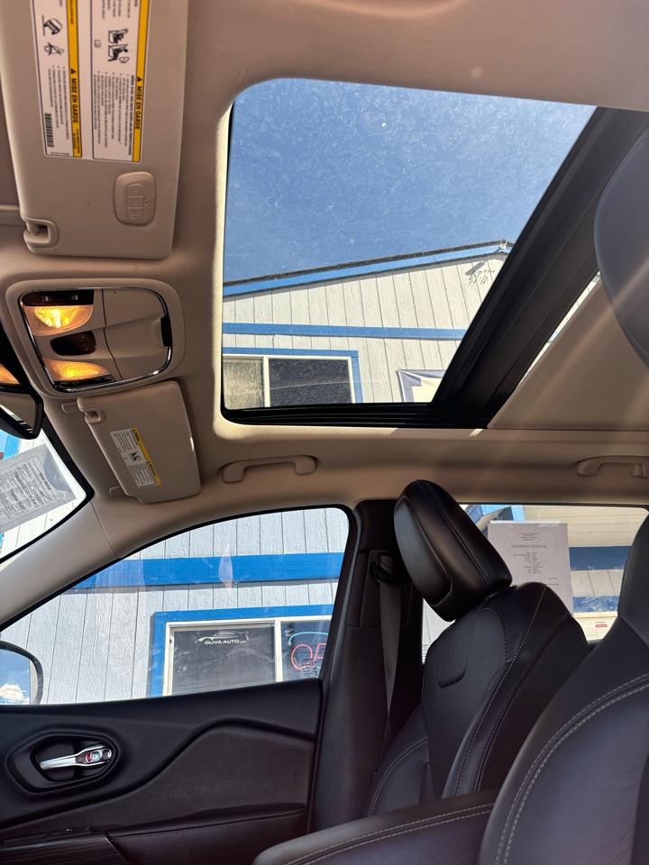 Jeep Cherokee Limited 4WD 2015