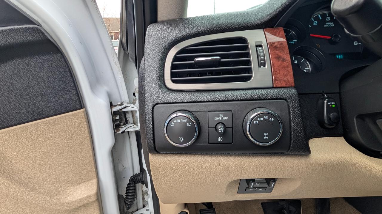 Chevrolet Silverado 1500 LTZ Crew Cab 4WD 2008