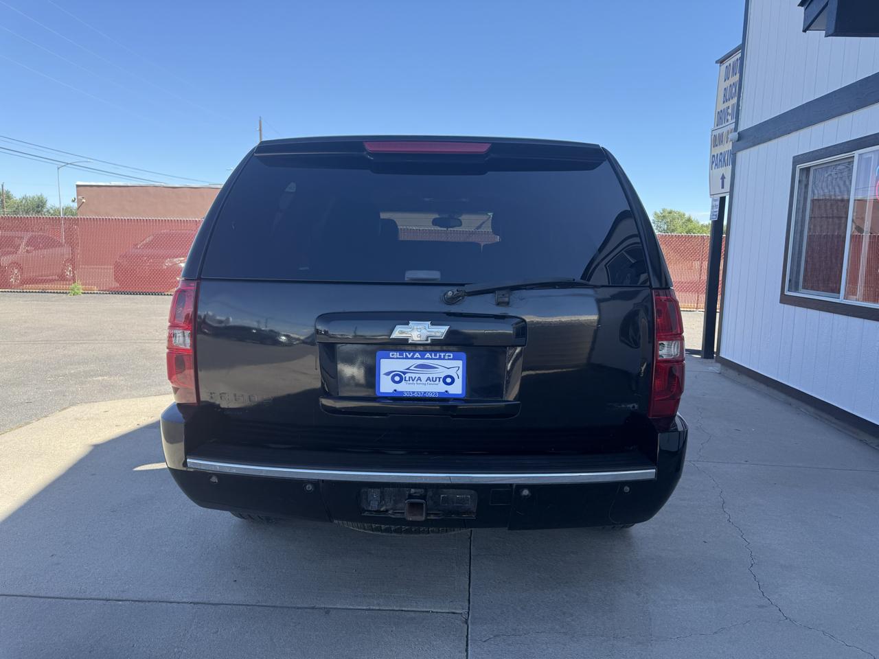 Chevrolet Tahoe LT 4WD 2011
