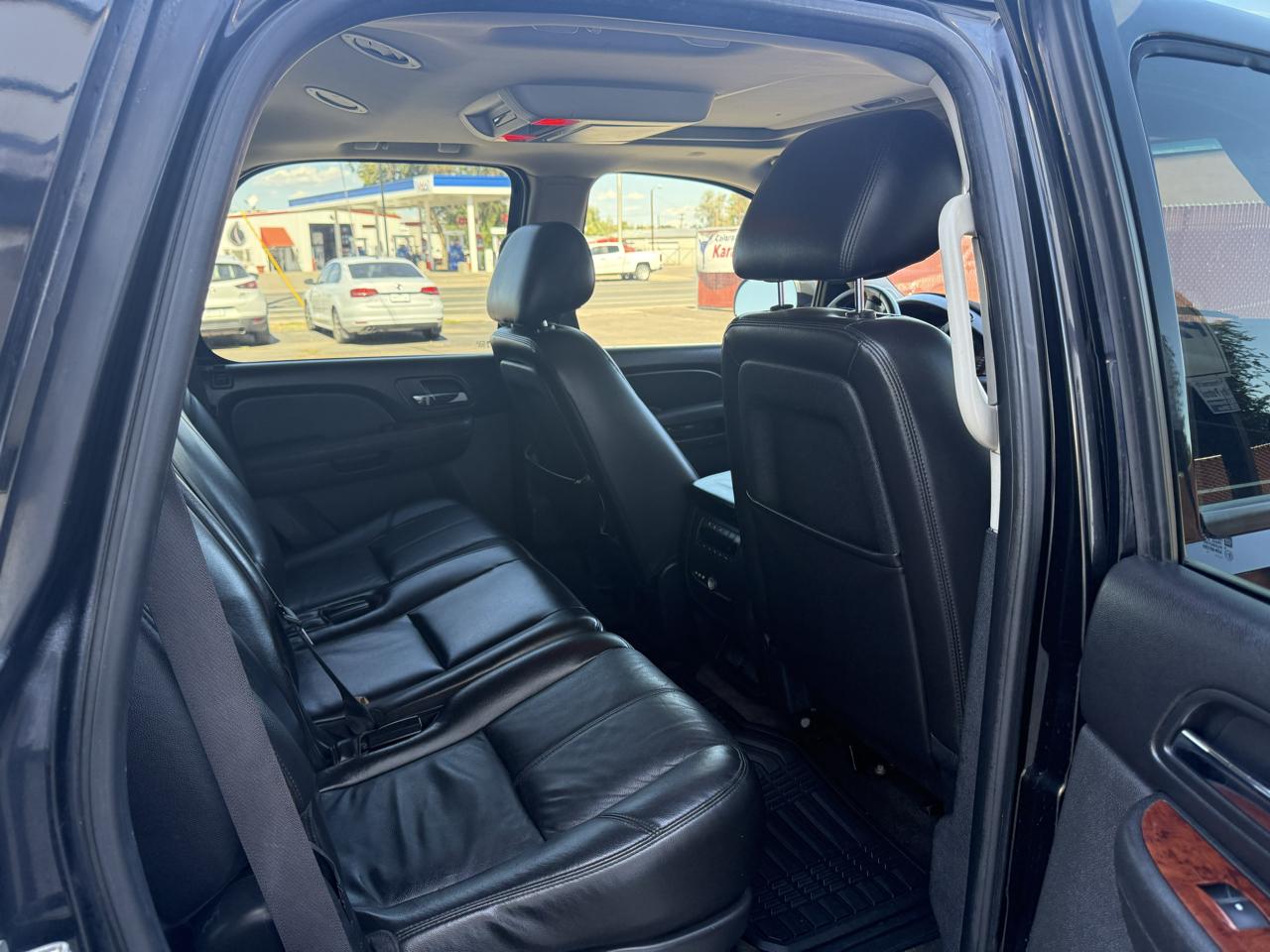Chevrolet Tahoe LT 4WD 2011