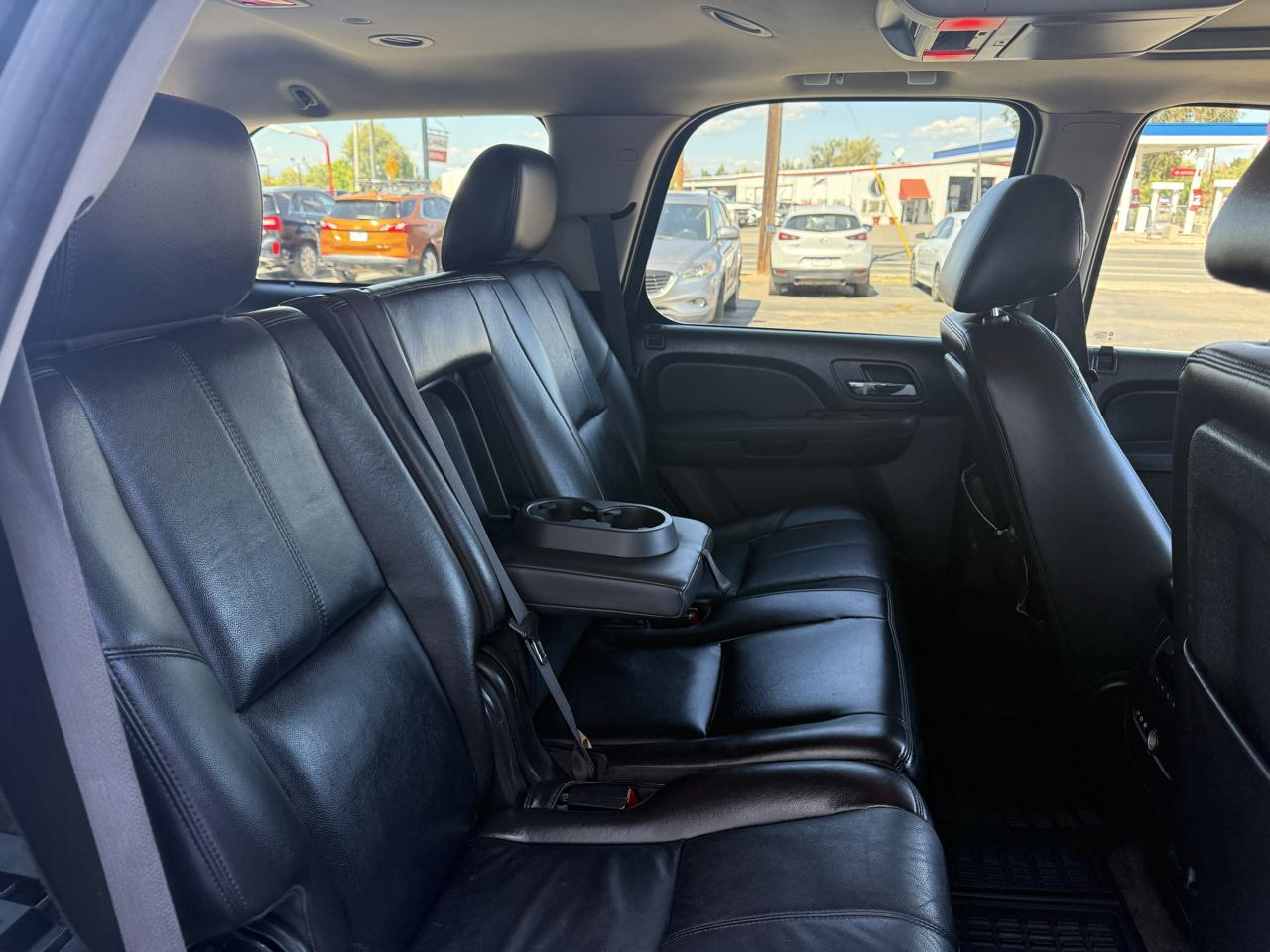 Chevrolet Tahoe LT 4WD 2011
