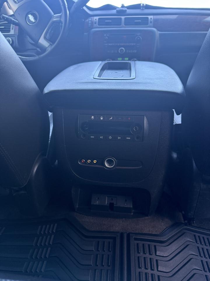 Chevrolet Tahoe LT 4WD 2011