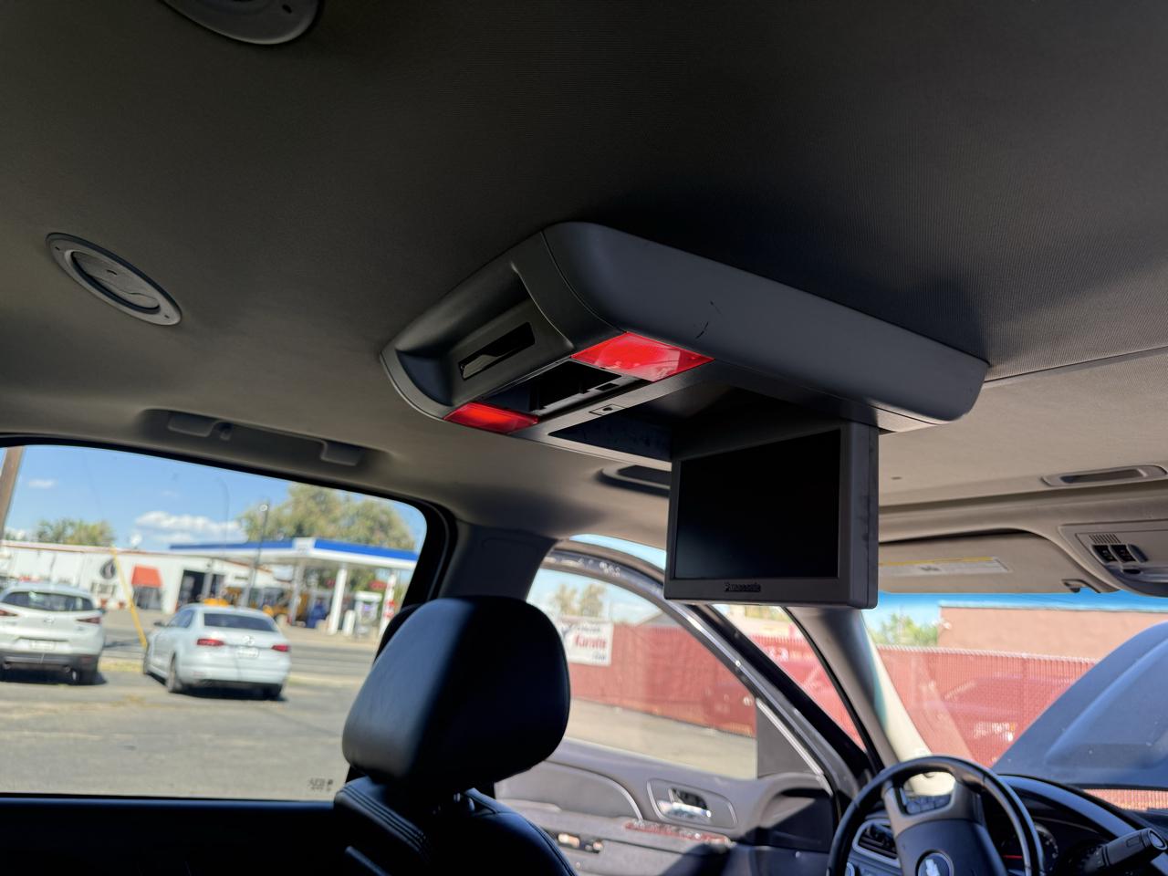 Chevrolet Tahoe LT 4WD 2011