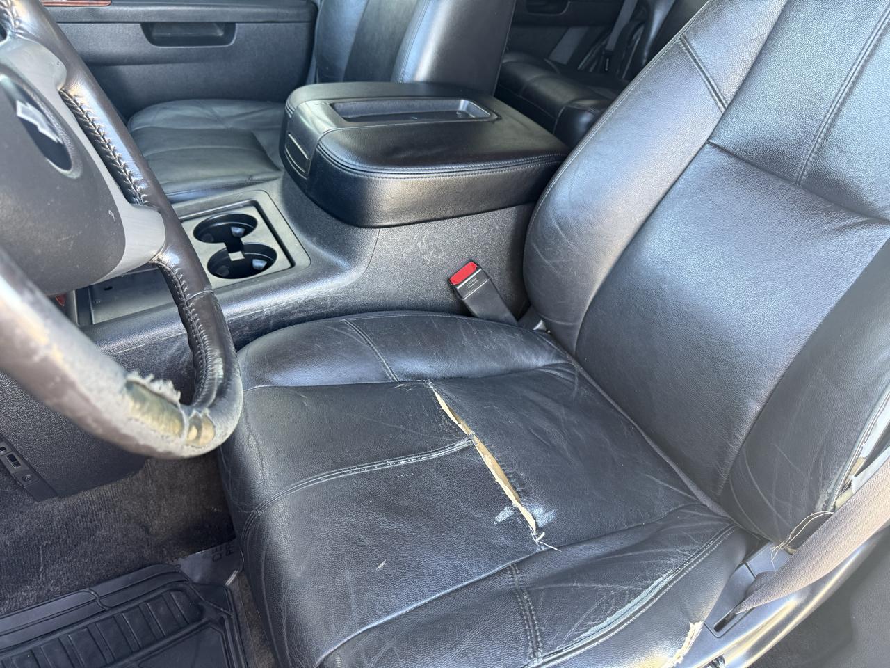 Chevrolet Tahoe LT 4WD 2011