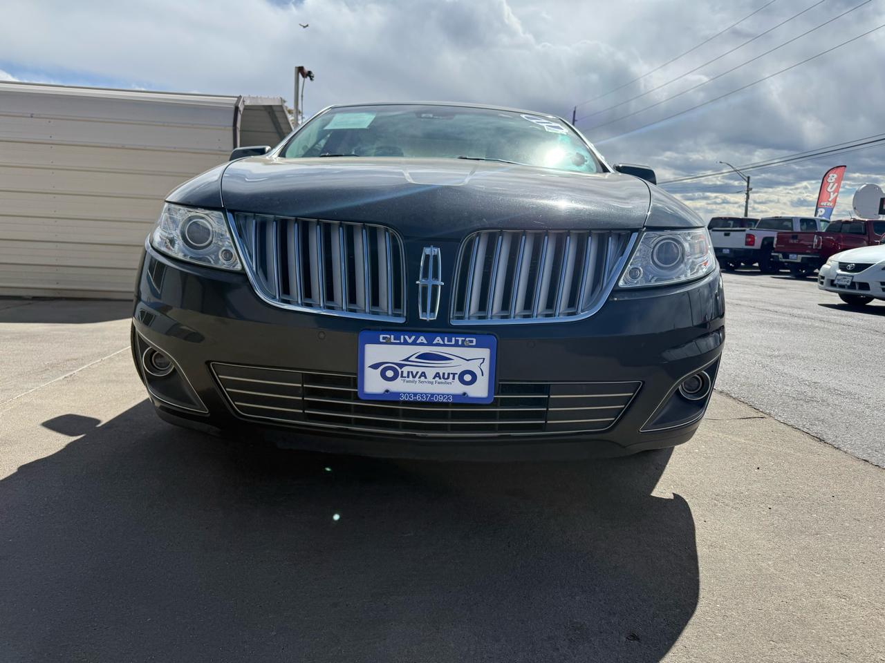 Lincoln MKS 3.5L with EcoBoost AWD 2011