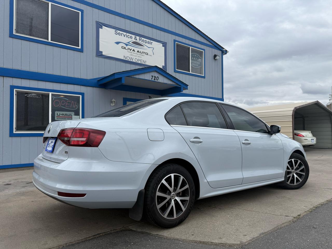 Volkswagen Jetta 1.4T SE 6A 2017