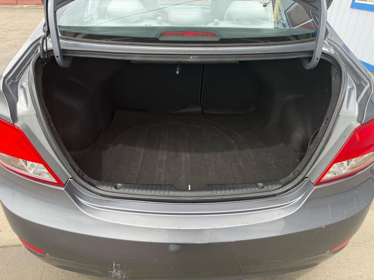 Hyundai Accent SE 4-Door 6A 2016