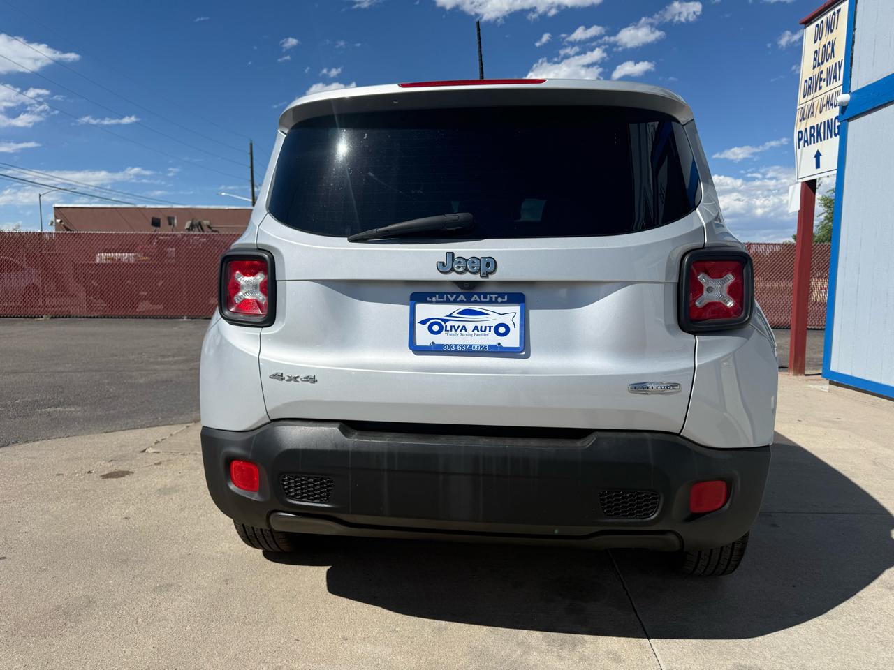 Jeep Renegade Latitude 4WD 2016