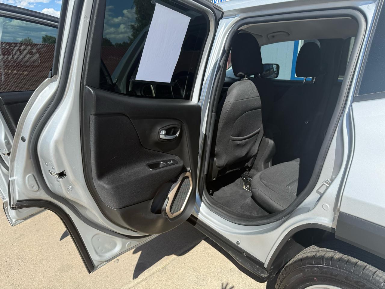 Jeep Renegade Latitude 4WD 2016