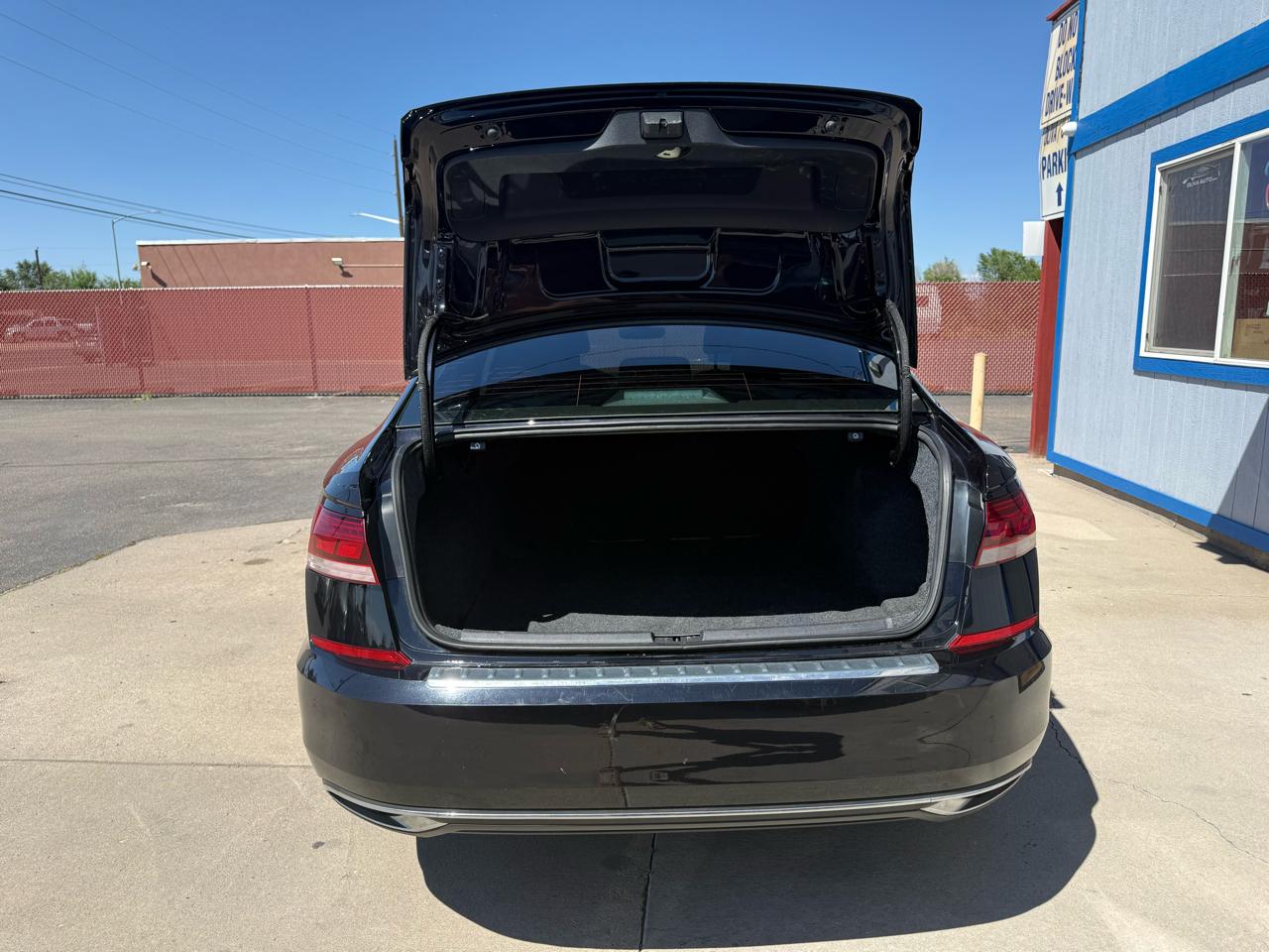 Volkswagen Passat SE 2021
