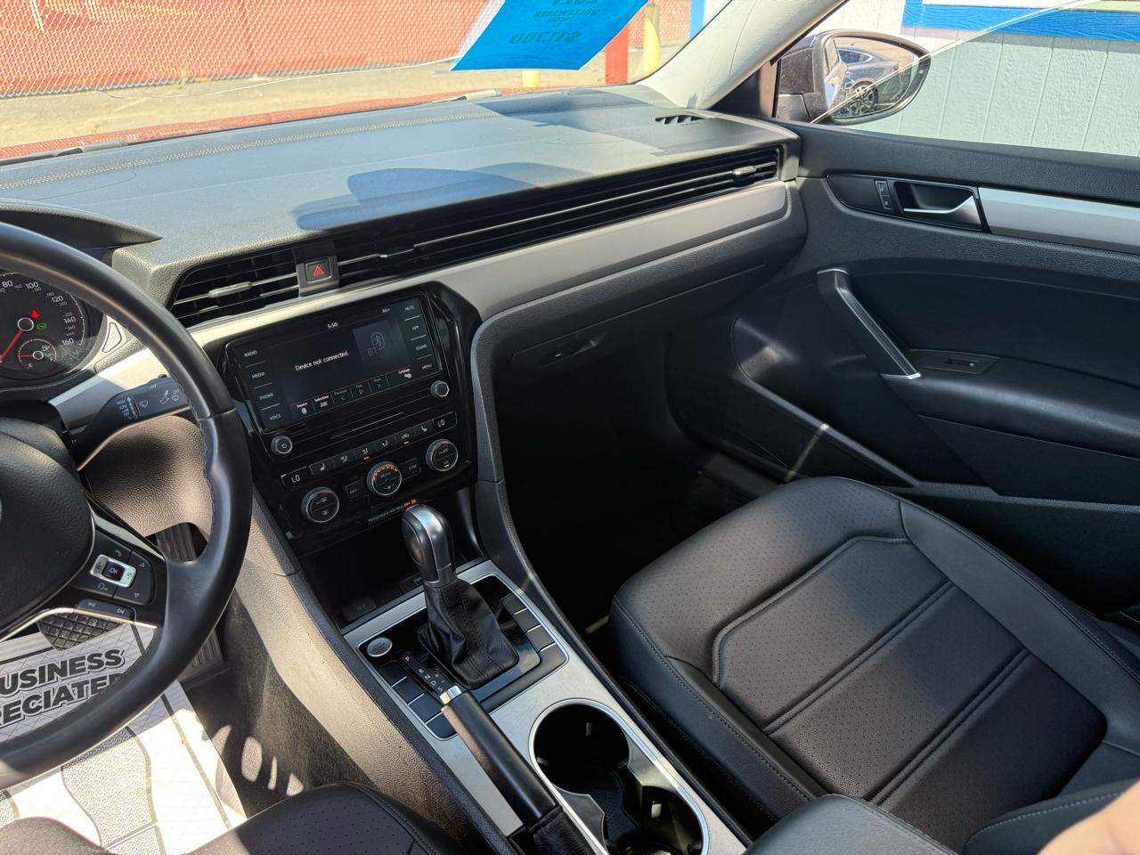 Volkswagen Passat SE 2021