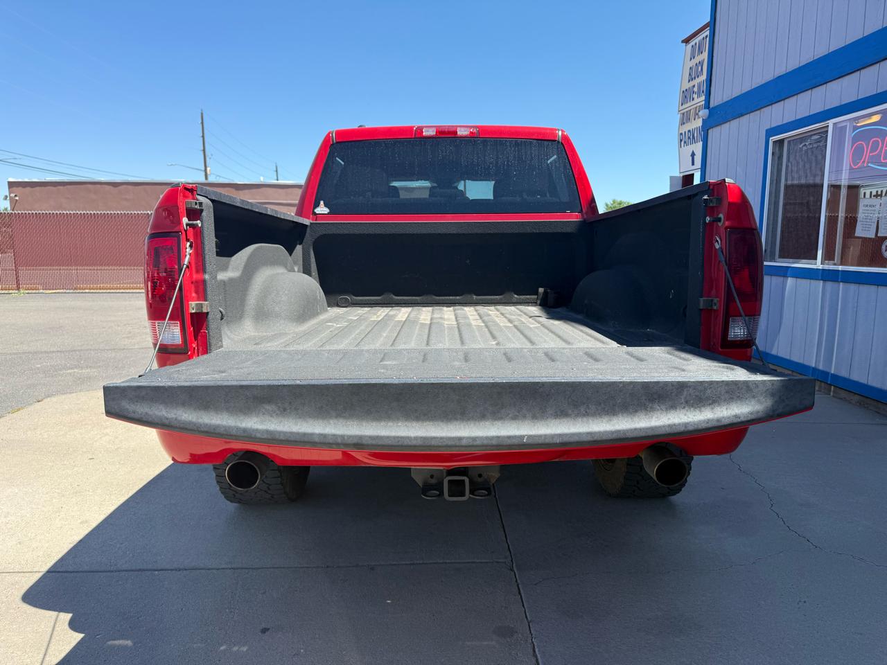 RAM 1500 Tradesman Crew Cab SWB 4WD 2014
