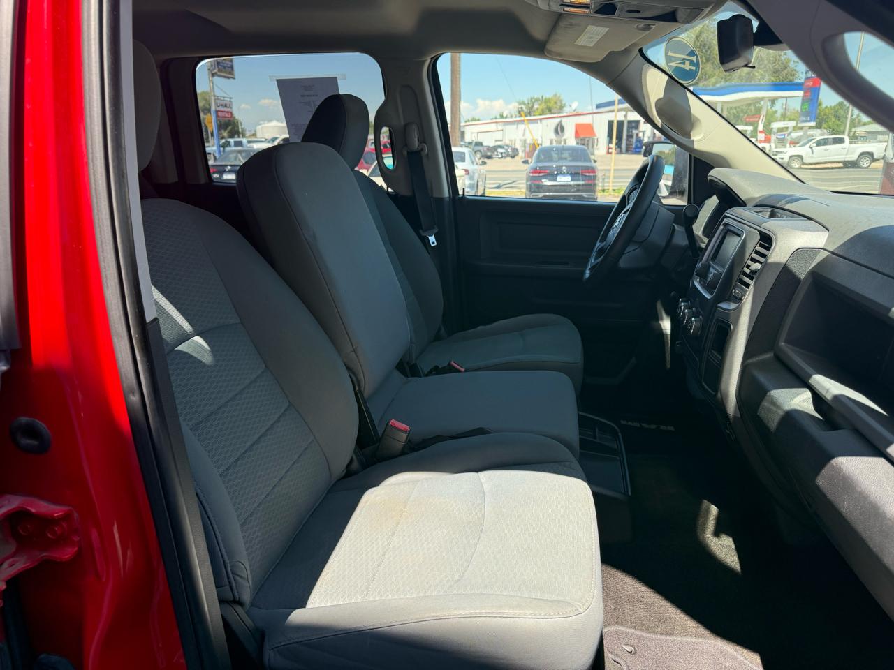 RAM 1500 Tradesman Crew Cab SWB 4WD 2014