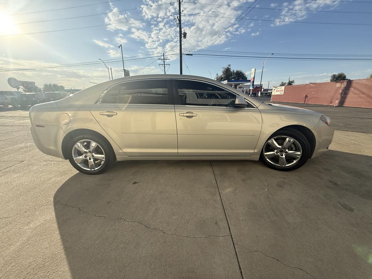 Chevrolet Malibu photo 4