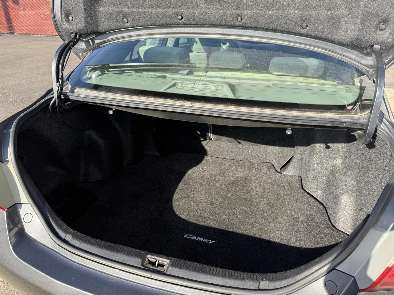 Toyota Camry photo 7