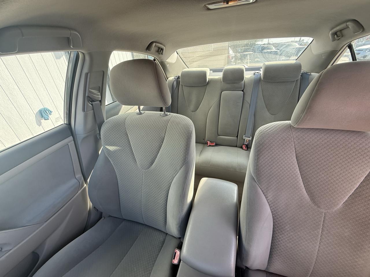 Toyota Camry photo 18