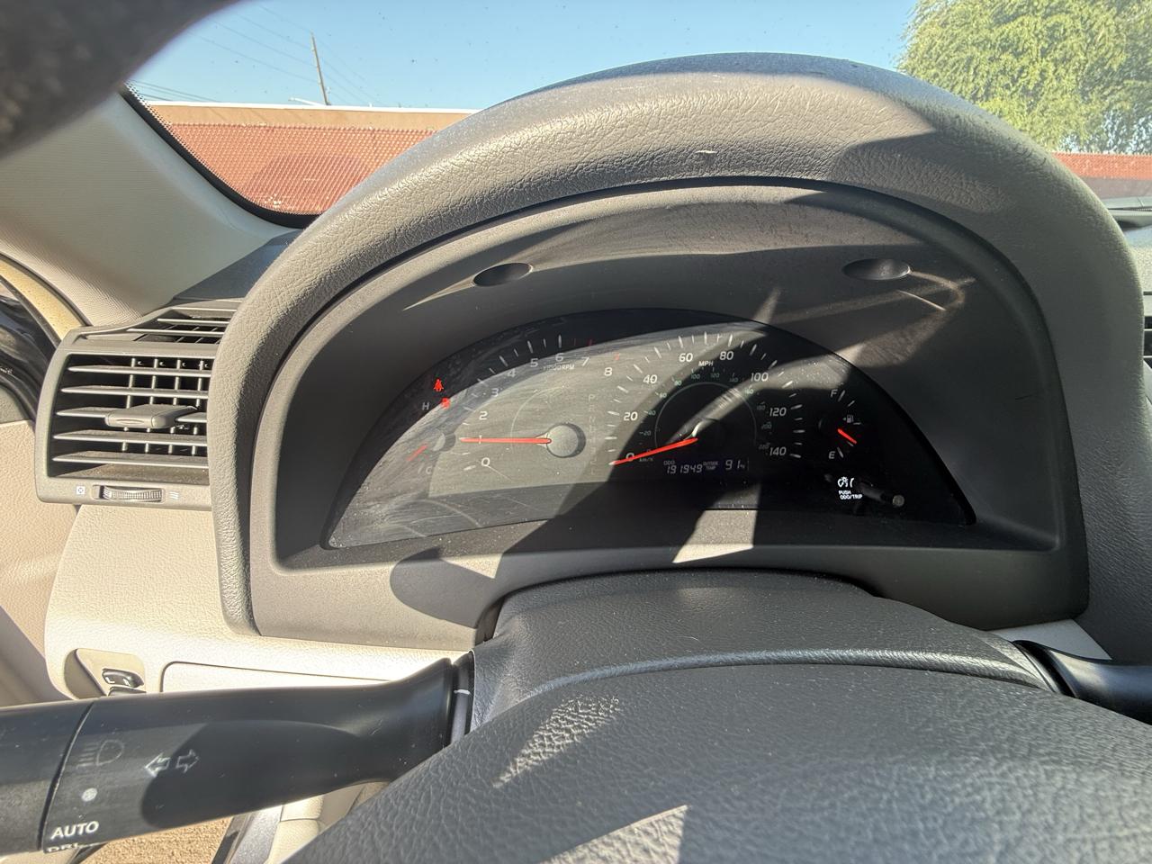 Toyota Camry photo 21