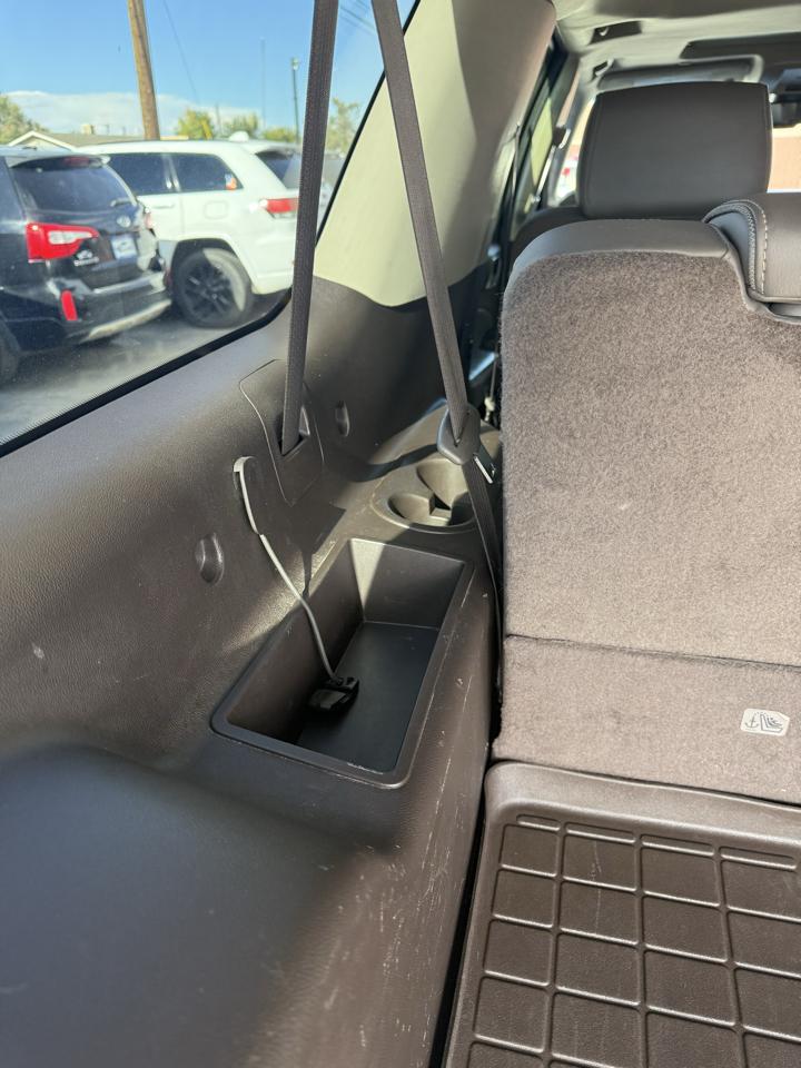 GMC Yukon Denali XL 4WD 2015