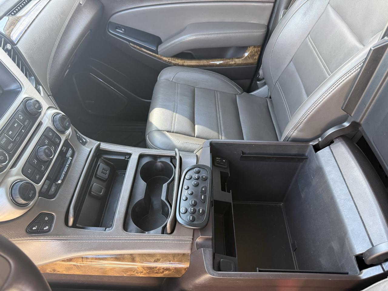 GMC Yukon Denali XL 4WD 2015