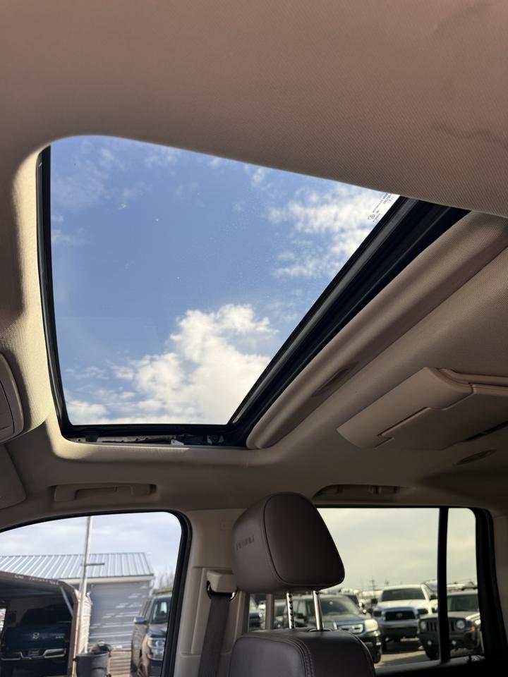 GMC Yukon Denali XL 4WD 2015