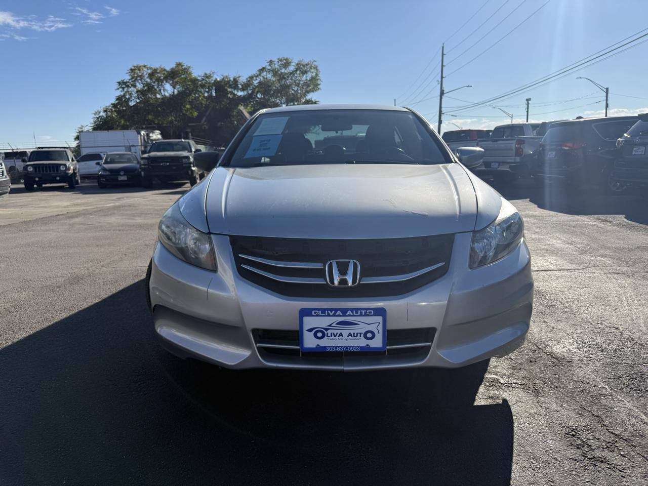Honda Accord LX sedan AT 2012