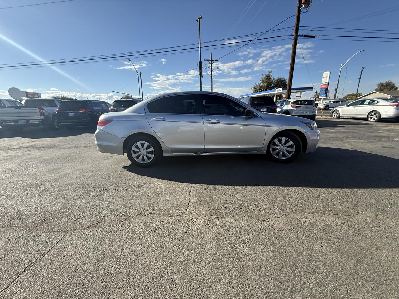 Honda Accord LX sedan AT 2012