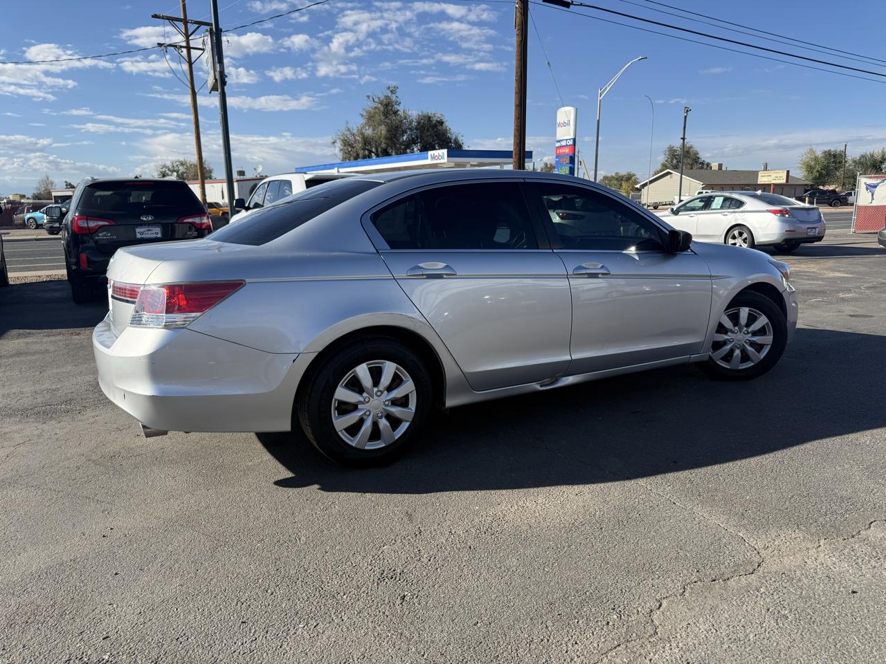 Honda Accord LX sedan AT 2012