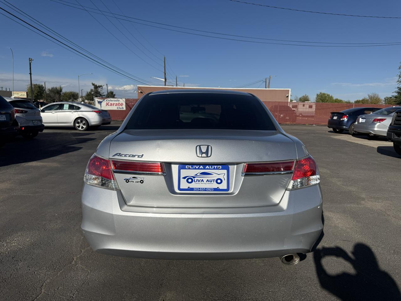 Honda Accord LX sedan AT 2012