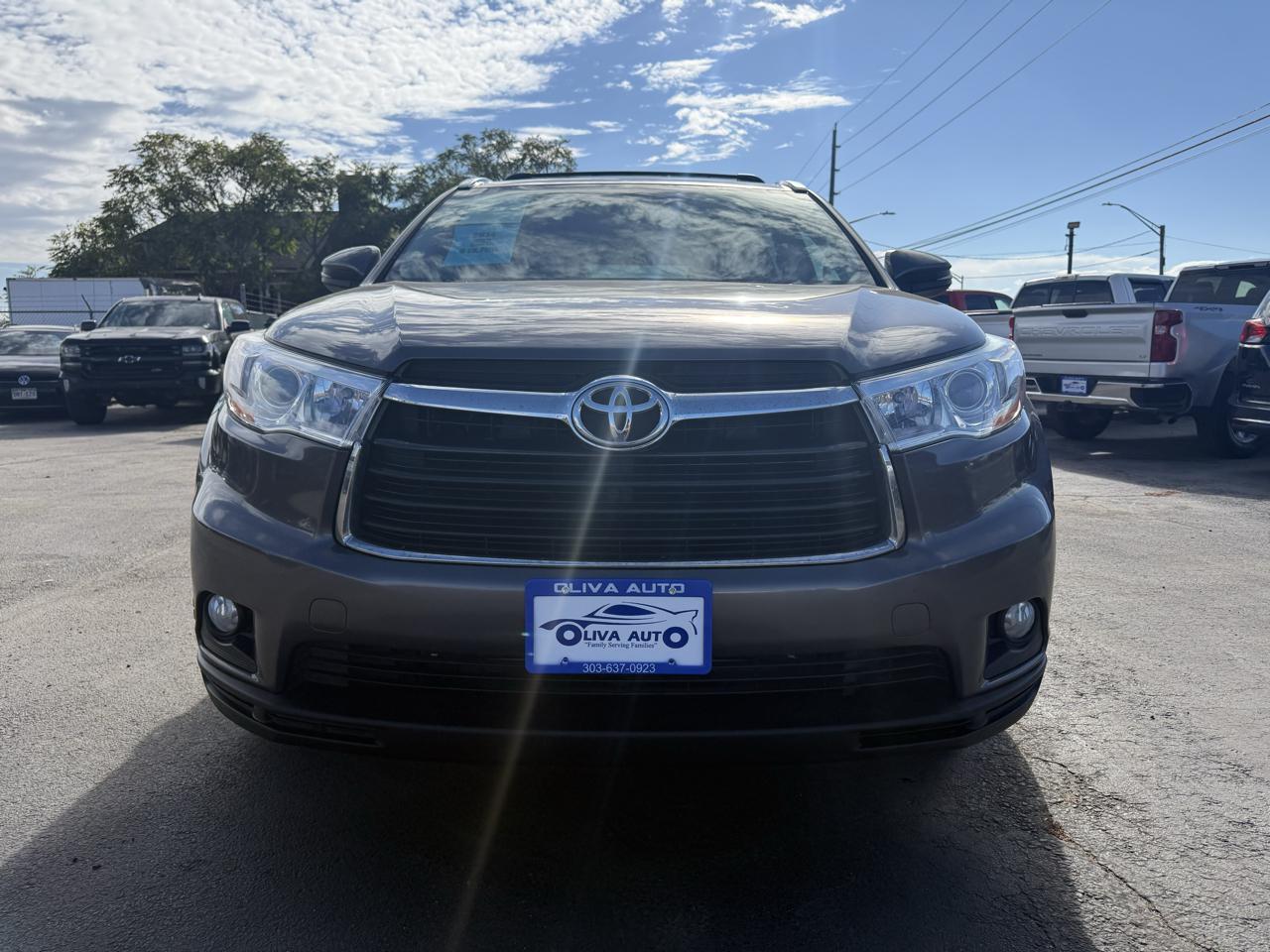 Toyota Highlander XLE AWD V6 2014