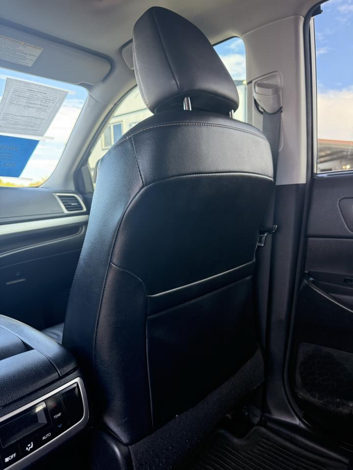 Toyota Highlander XLE AWD V6 2014