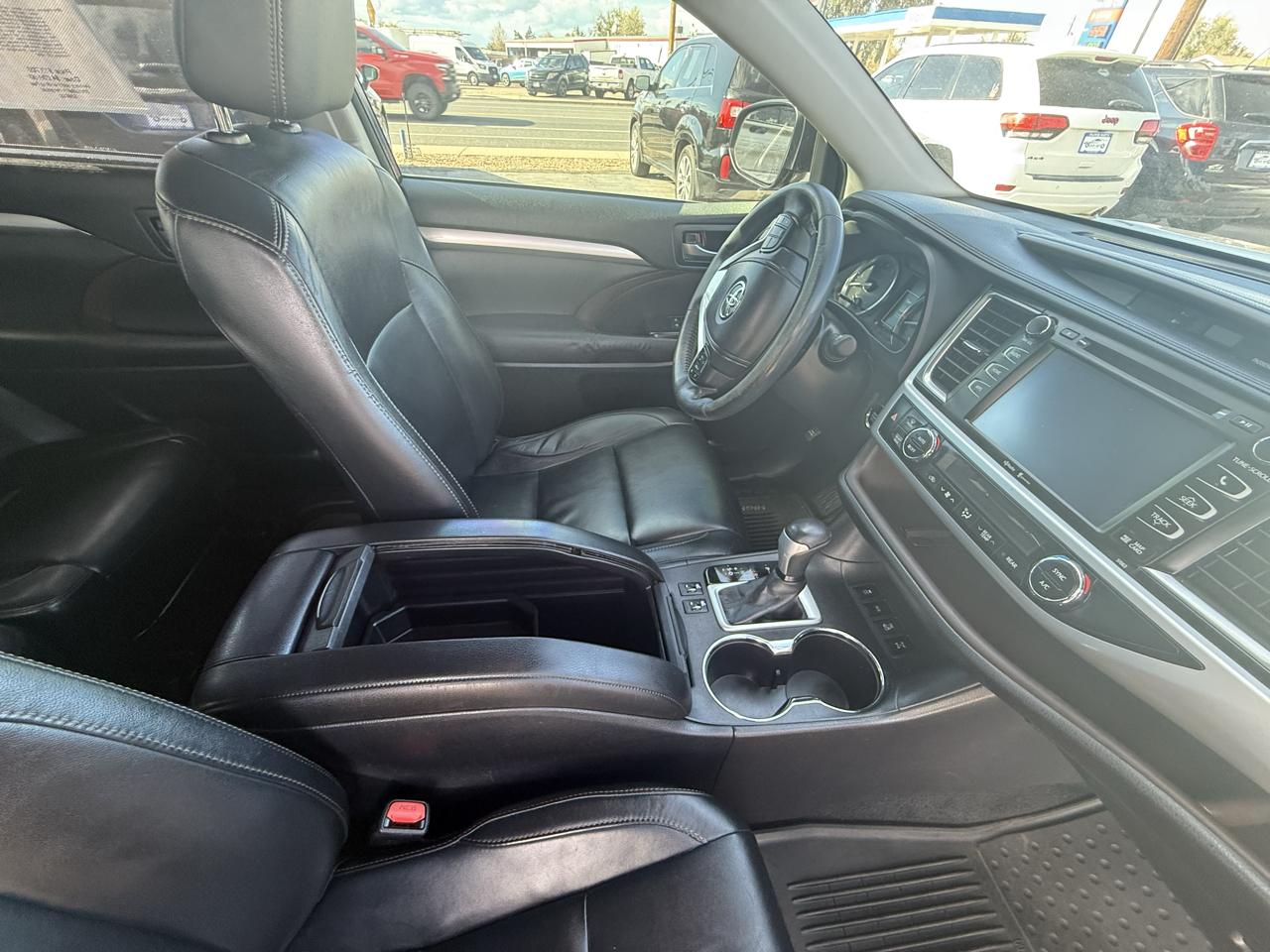 Toyota Highlander XLE AWD V6 2014