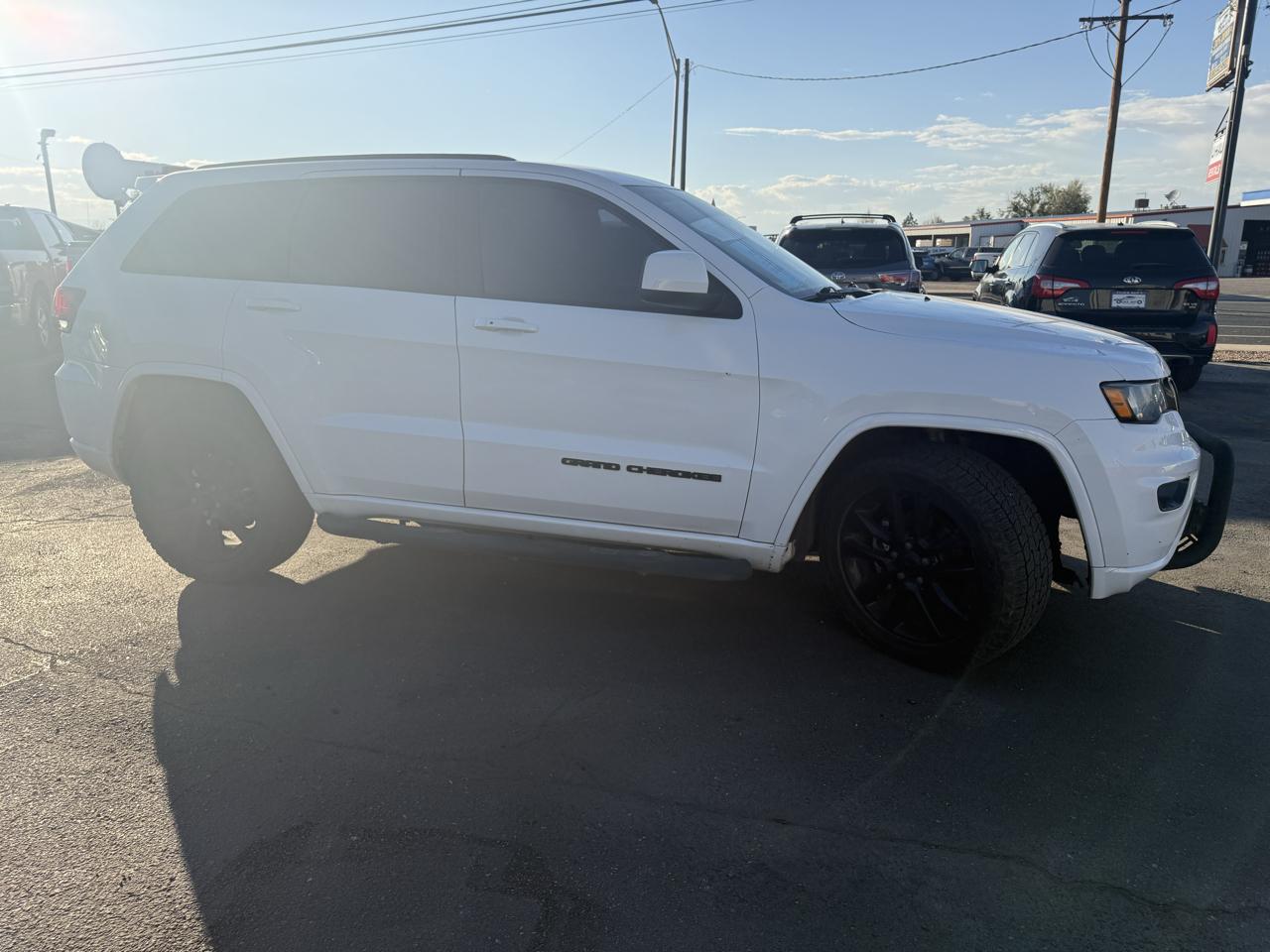 Jeep Grand Cherokee Laredo 4WD 2020