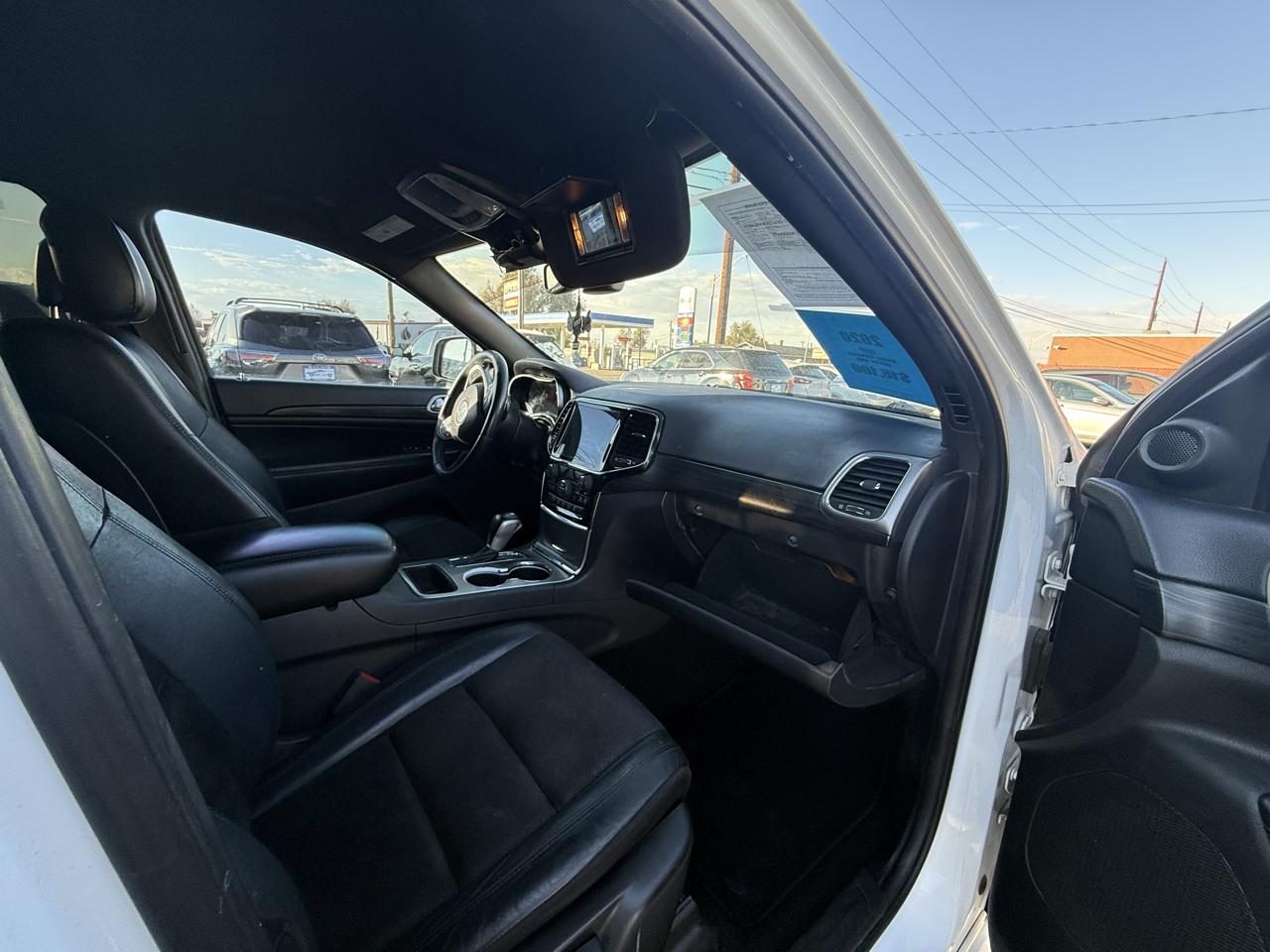 Jeep Grand Cherokee Laredo 4WD 2020