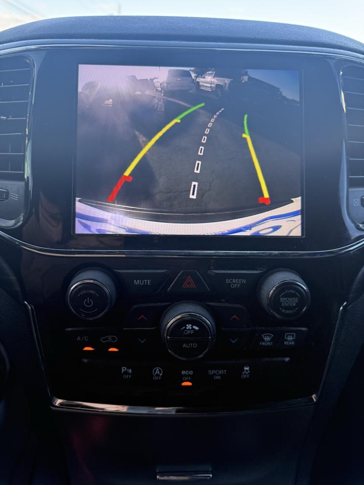 Jeep Grand Cherokee Laredo 4WD 2020