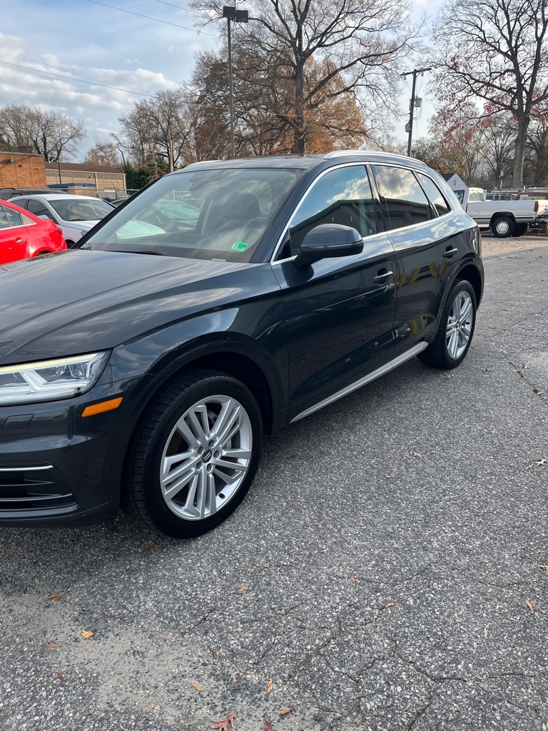 Audi Q5 2.0T Premium Plus quattro 2018