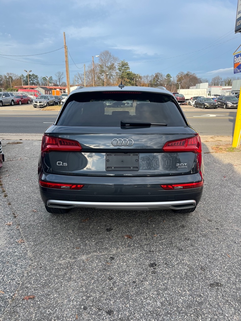 Audi Q5 2.0T Premium Plus quattro 2018