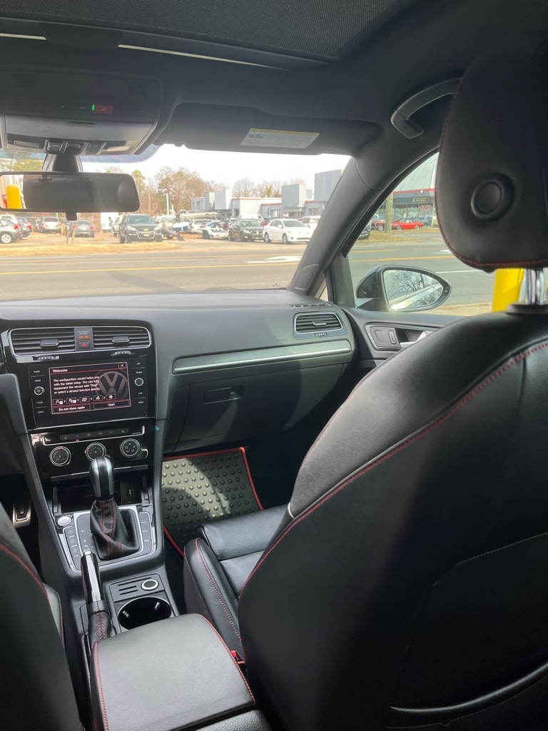 Volkswagen Golf GTI S 7A 2020