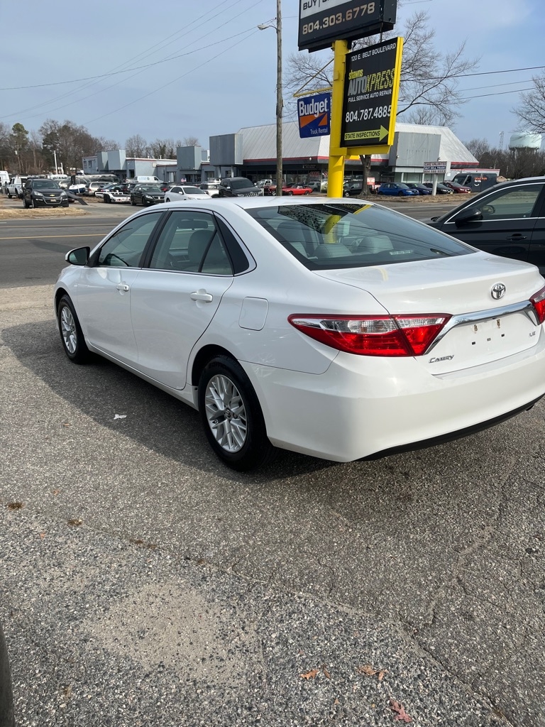 Toyota Camry LE 2017