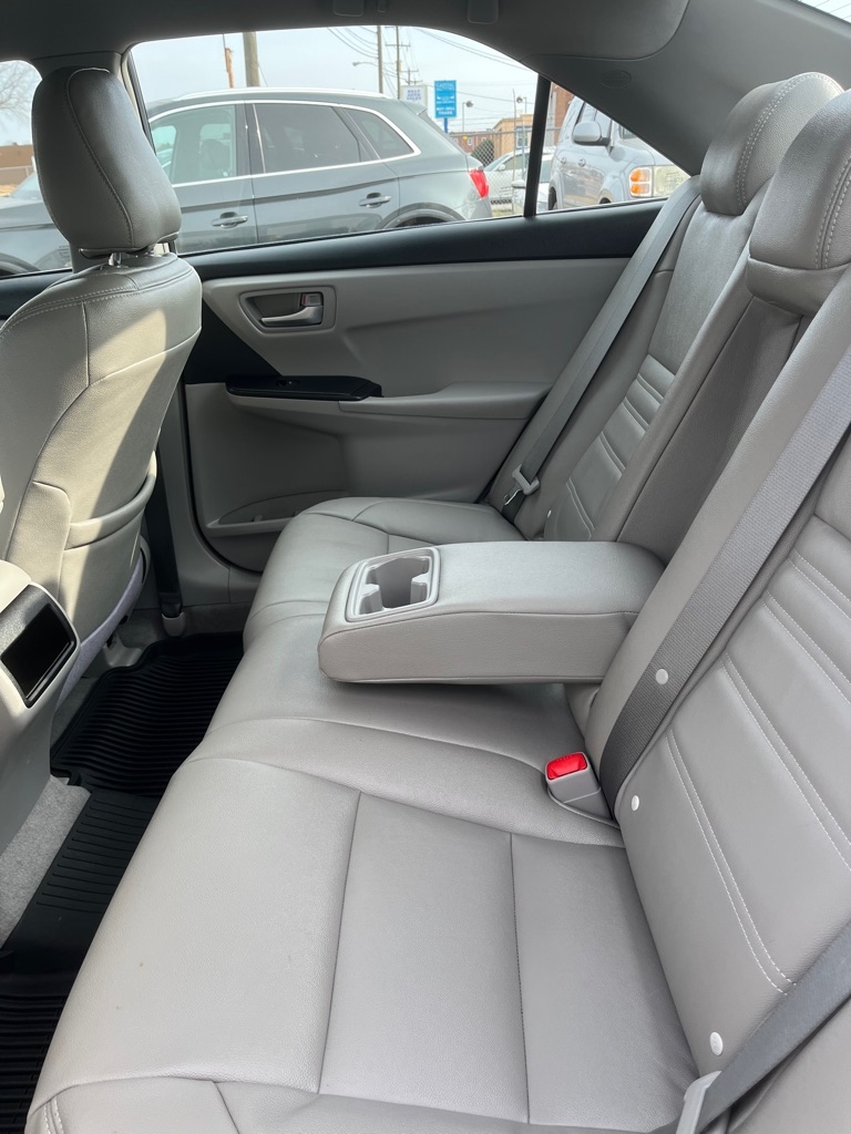 Toyota Camry LE 2017