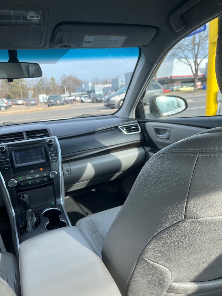 Toyota Camry LE 2017