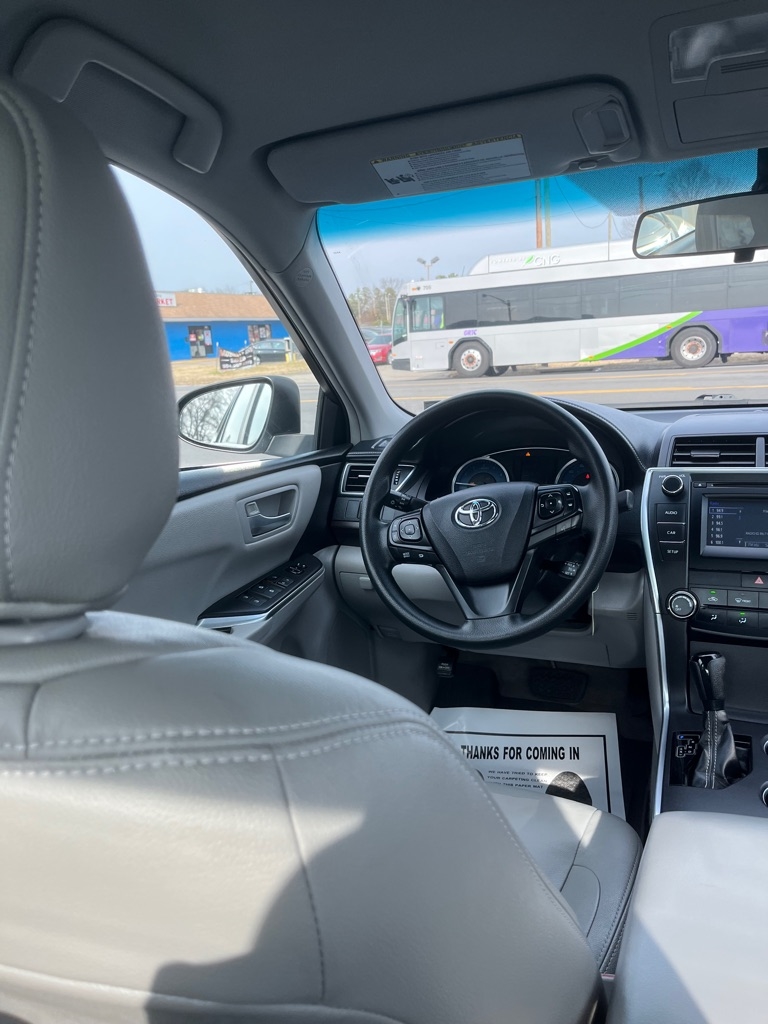 Toyota Camry LE 2017