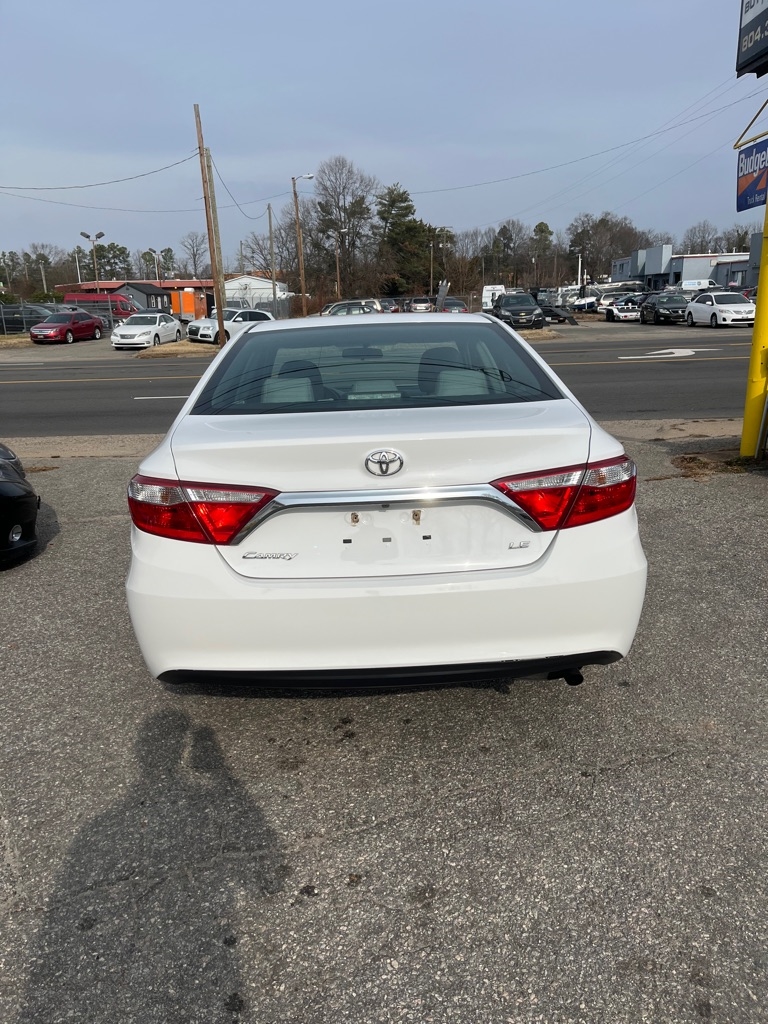Toyota Camry LE 2017