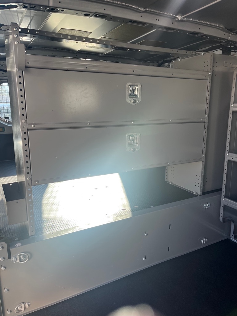 Ford Transit 150 Van Low Roof w/Sliding Pass. 148-in. WB 2019