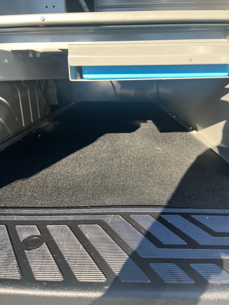 Ford Transit 150 Van Low Roof w/Sliding Pass. 148-in. WB 2019