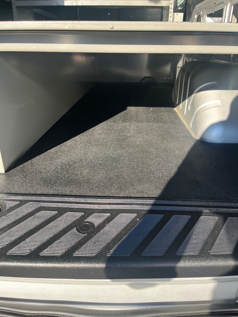 Ford Transit 150 Van Low Roof w/Sliding Pass. 148-in. WB 2019